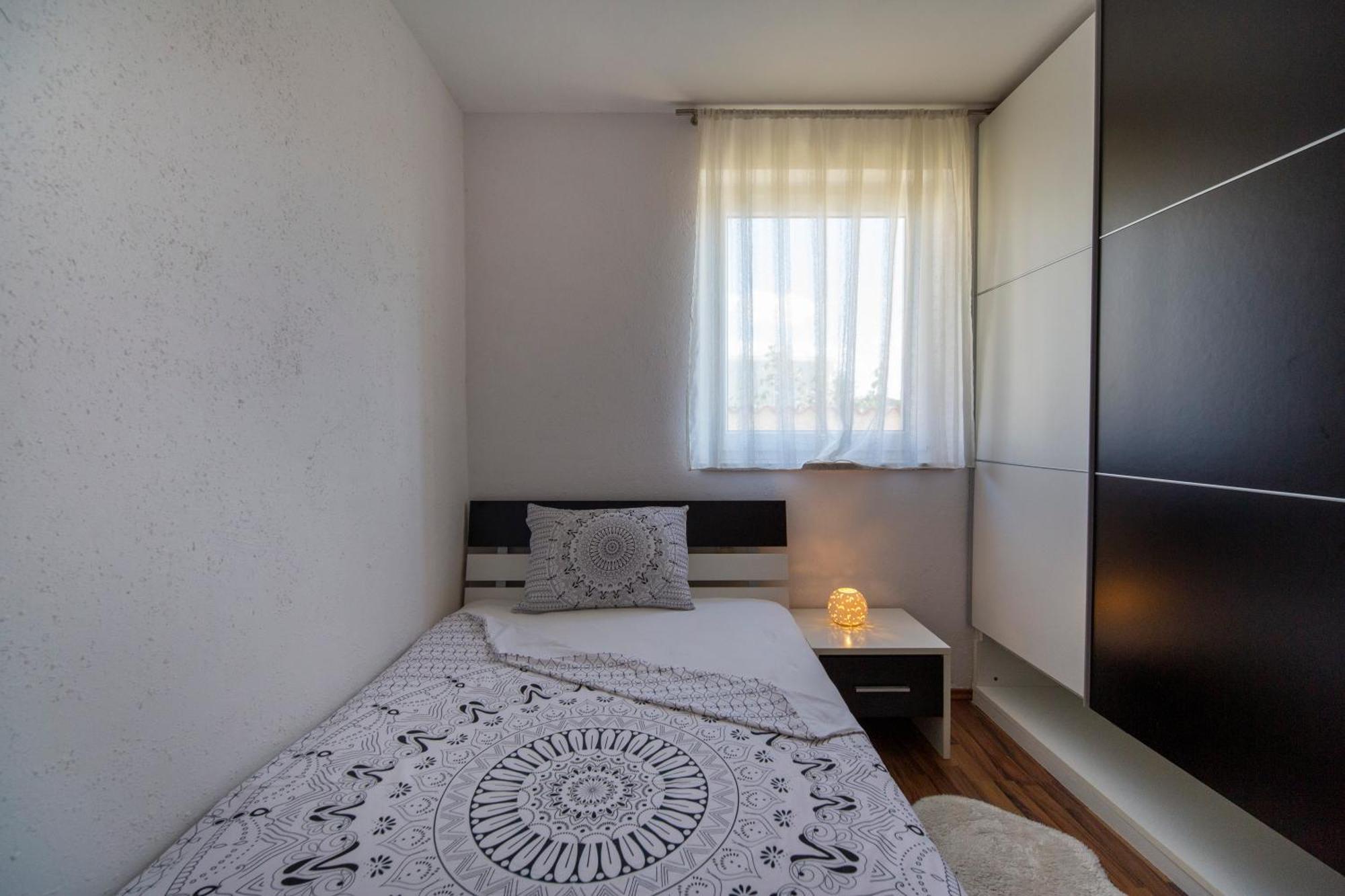 Apartman Viki Stinjan Pula Extérieur photo