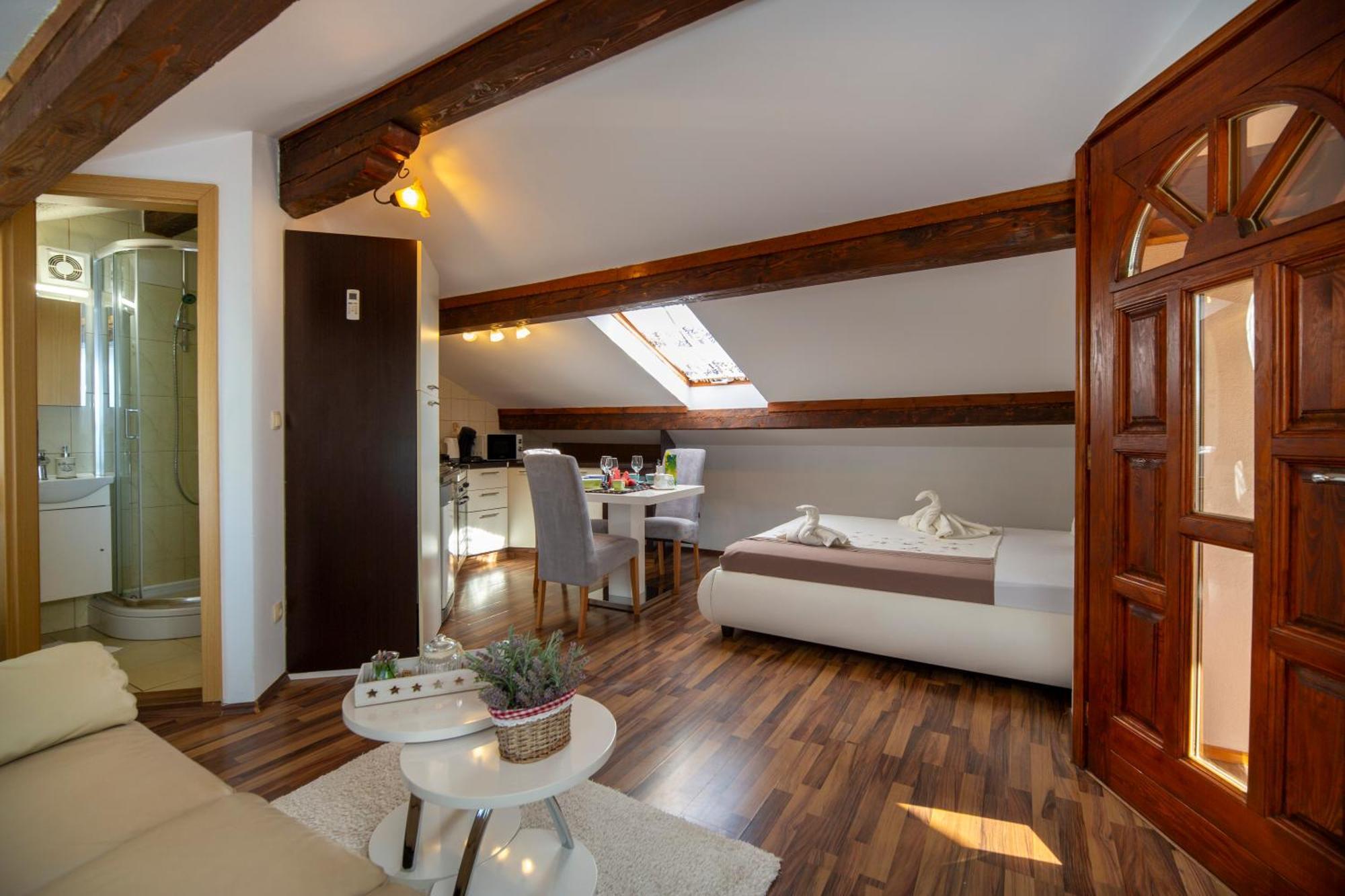 Apartman Viki Stinjan Pula Extérieur photo