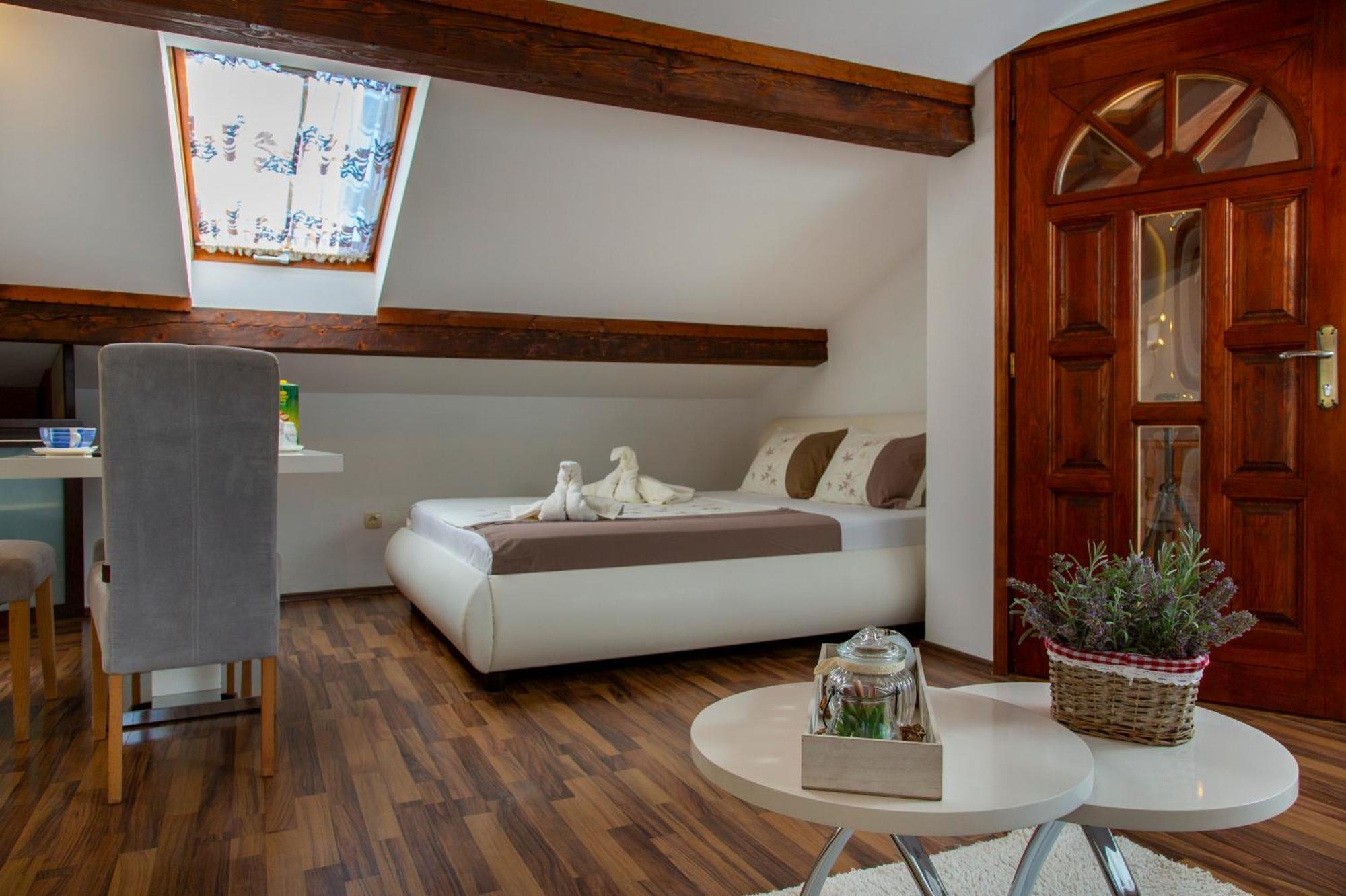 Apartman Viki Stinjan Pula Extérieur photo